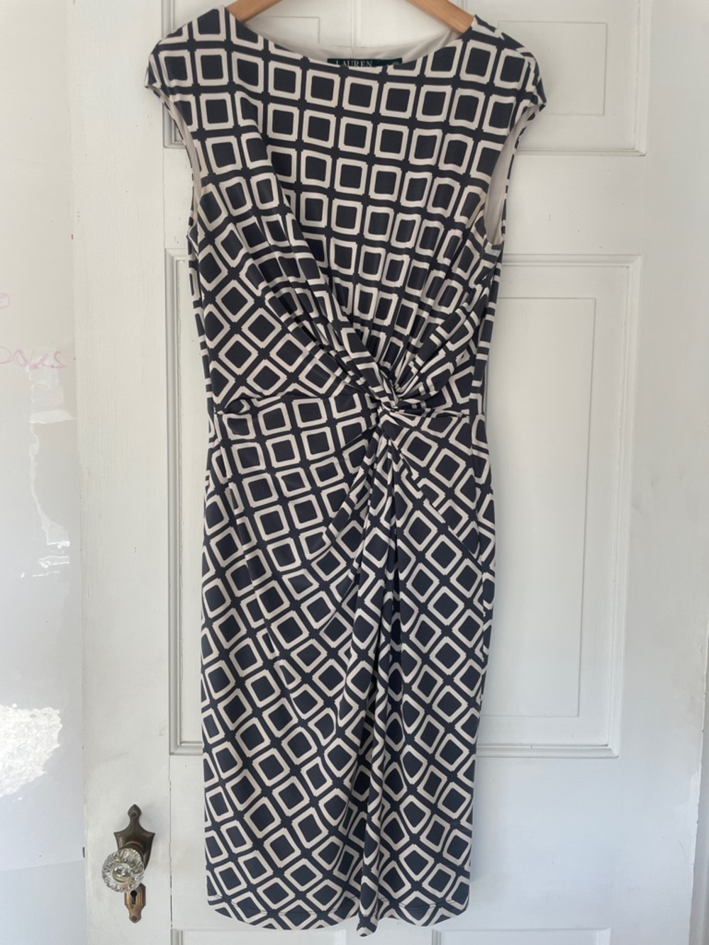 Gray & White Geometric Cap Sleeve Fit-and-Flare Dress